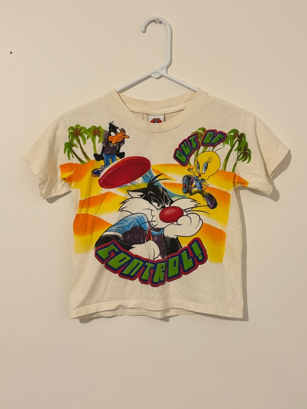 Vintage Looney Tunes Shirt